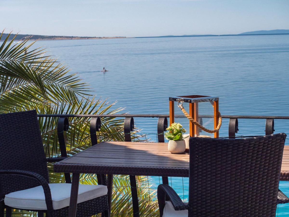 Apartment Julietta Rab Town Exterior photo